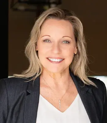 Portrait of Audra Burtch, REALTOR®.