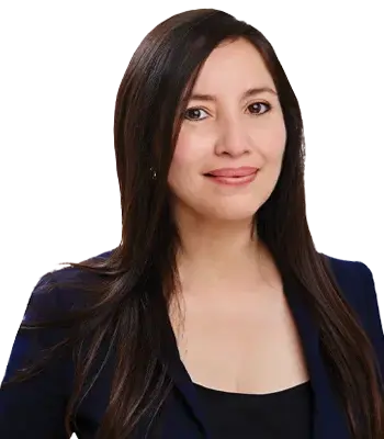 Portrait of Christina Guillen, REALTOR®.