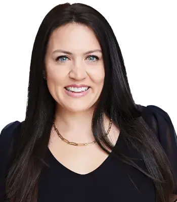Portrait of Elisha Perez, REALTOR®.