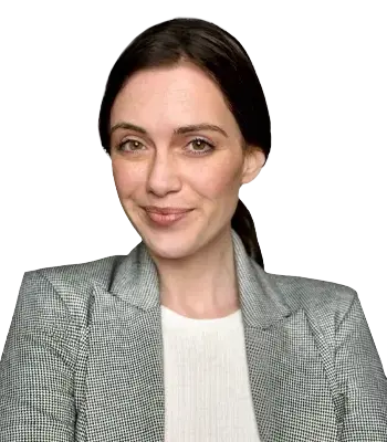 Portrait of Gabi Leite, REALTOR®.