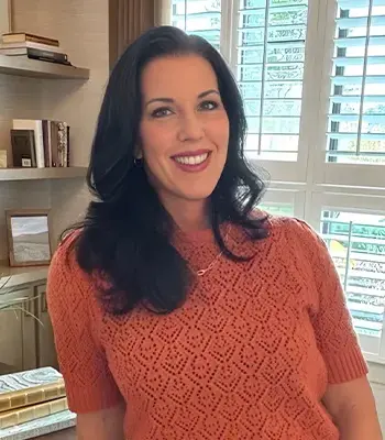 Portrait of Kristen Rummel, REALTOR®.