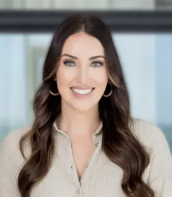 Portrait of Marissa Holmes, REALTOR®.