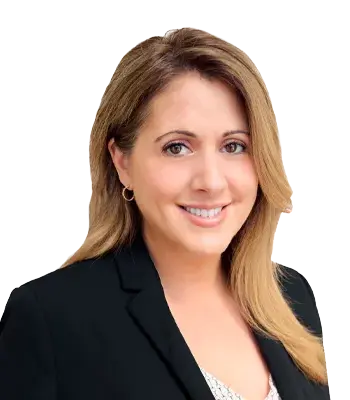 Portrait of Monica Gigante, REALTOR®.