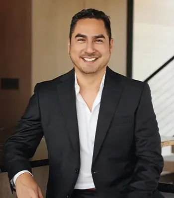 Portrait of Sal Silva, REALTOR®.