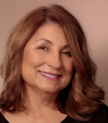 Portrait of Silvia Vandenberg, REALTOR®.
