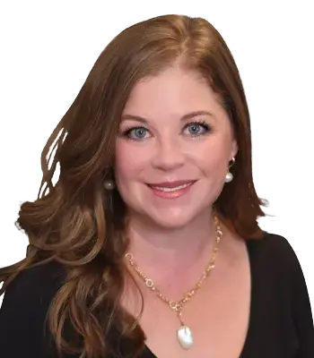 Portrait of Stephanie Collins, REALTOR®.