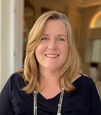 Portrait of Susan Patterson, REALTOR®.