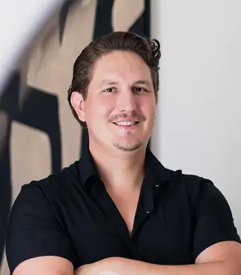 Portrait of Zach Sanchez, REALTOR®.