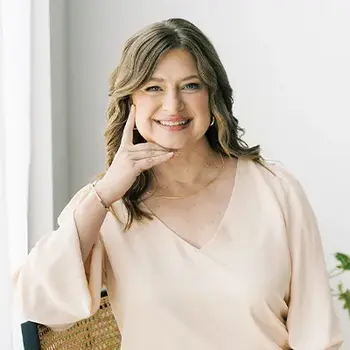 Portrait of Clare Webb, REALTOR®