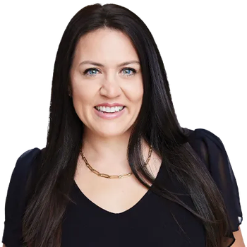Portrait of Elisha Perez, REALTOR®