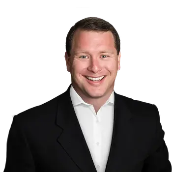 Portrait of Elliot Pemberton, REALTOR®