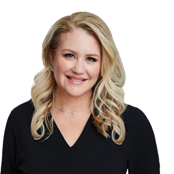 Portrait of Laura Hamilton, REALTOR®