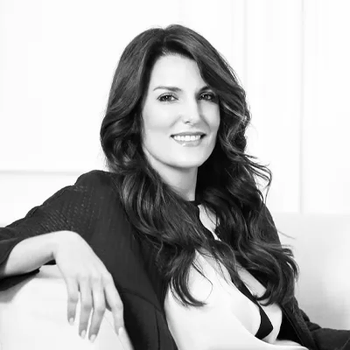 Portrait of Natasha Antonioni, REALTOR®