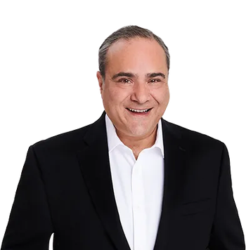 Portrait of Sasha Lifschitz, Licensed Real Estate Advisor