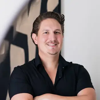 Portrait of Zach Sanchez, REALTOR®