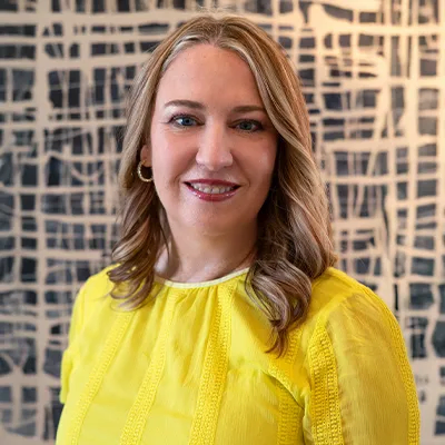 Julia Bilhartz, REALTOR®, Jackson Group