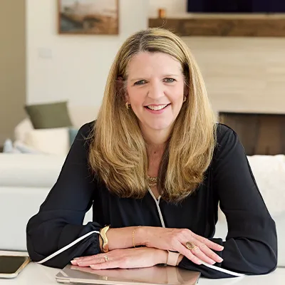 Marisa Stromberg, Sales Associate for the Highview Group